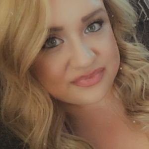 Meet your Posher, Kay